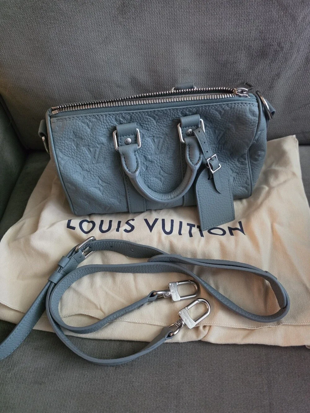 Louis Vuitton Keepall Bandouliere 25 In Misty Lake Green